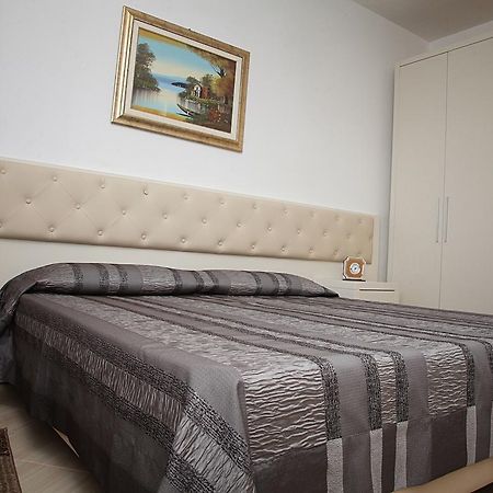 Martin Apartment Влёра Экстерьер фото