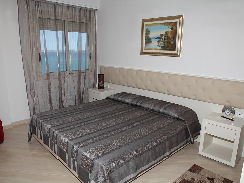 Martin Apartment Влёра Экстерьер фото